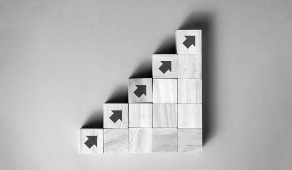 Blocks displaying arrows going up